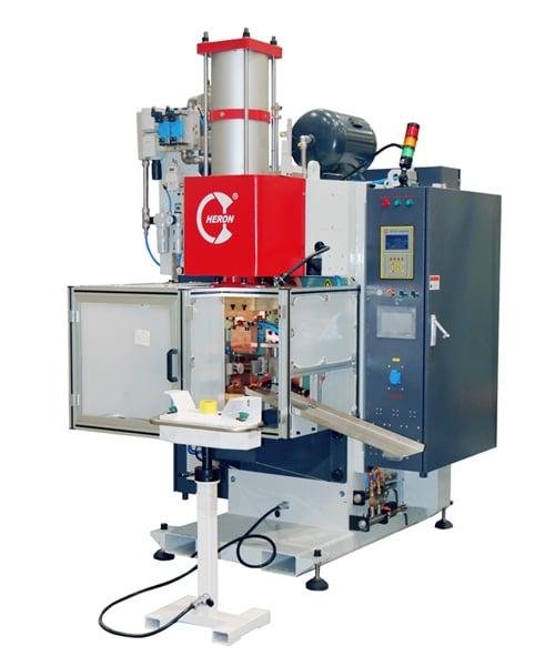 Soldador por projeção com descarga de capacitor de 50KJ para amortecedores